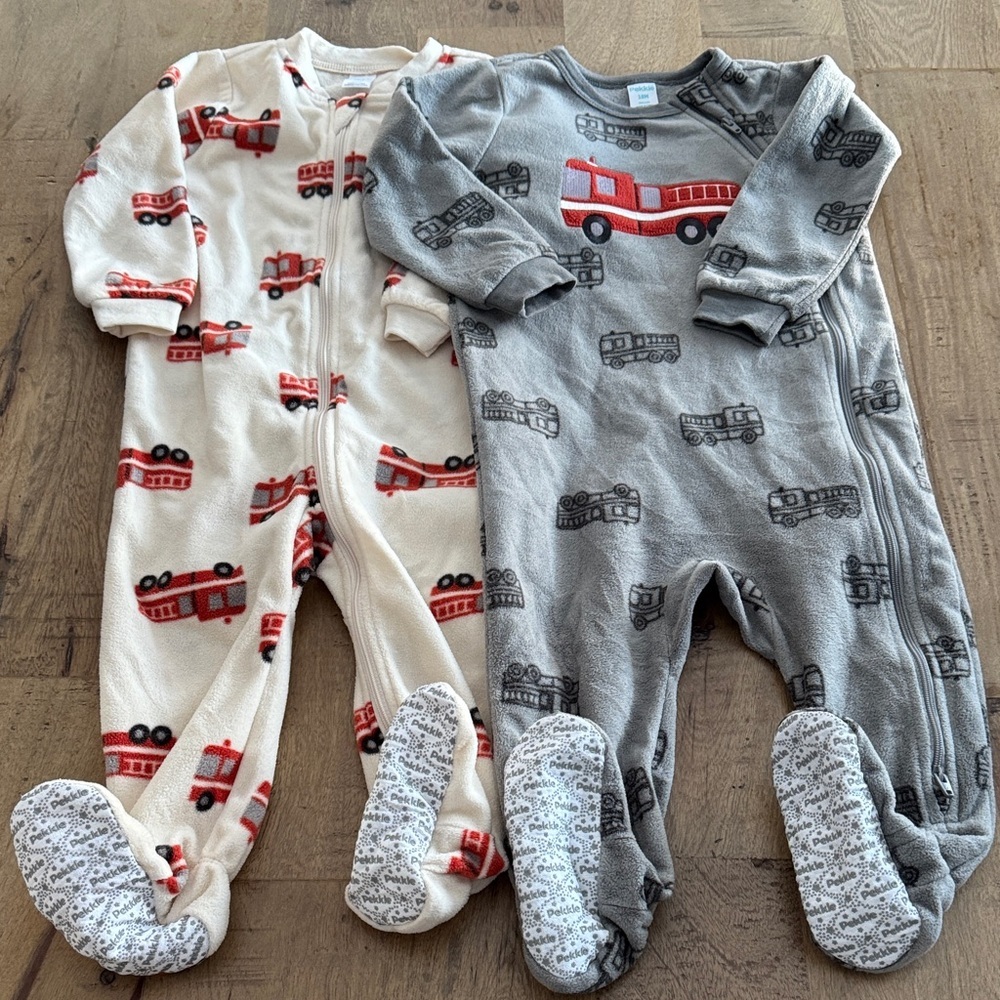 Pekkle bundle 2 Fire Truck Print Kids One Piece Set polar fleece size 18 months